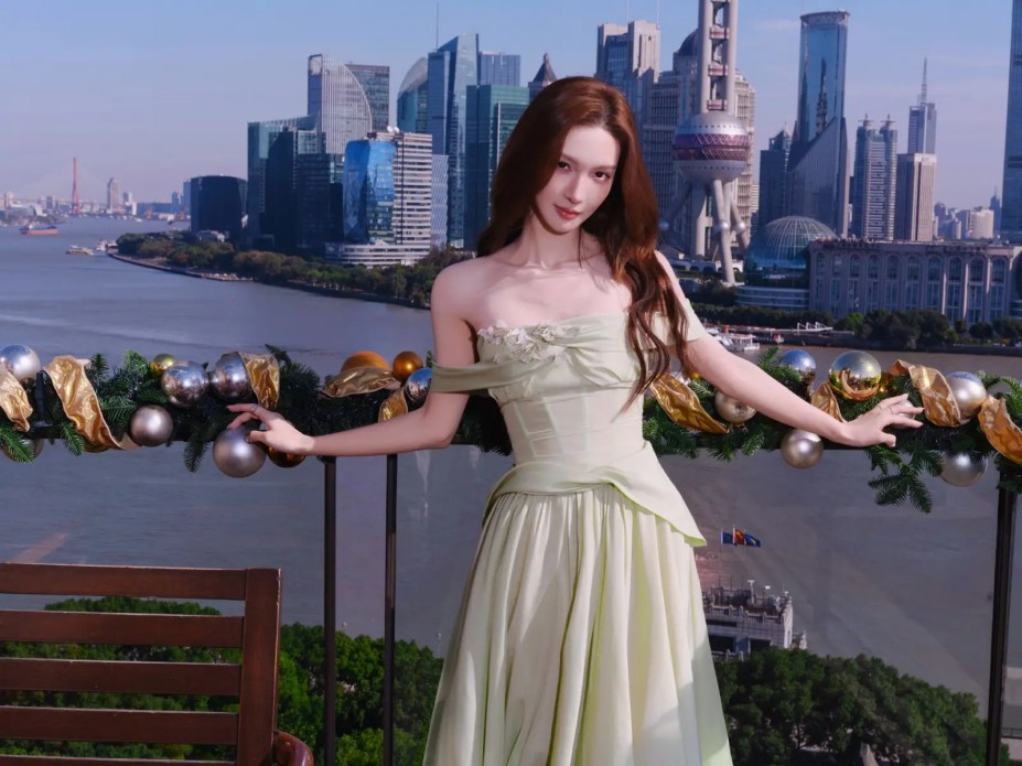 网红老茶馆，挤满老年人