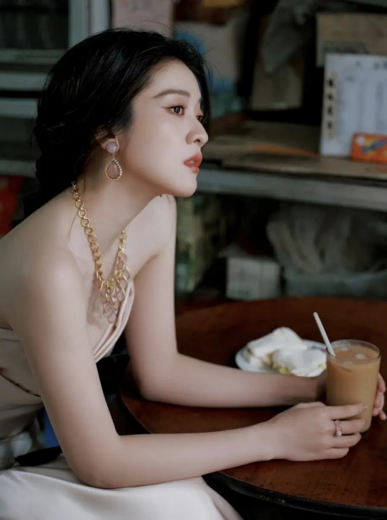 GPT-5.2刷屏背后：当