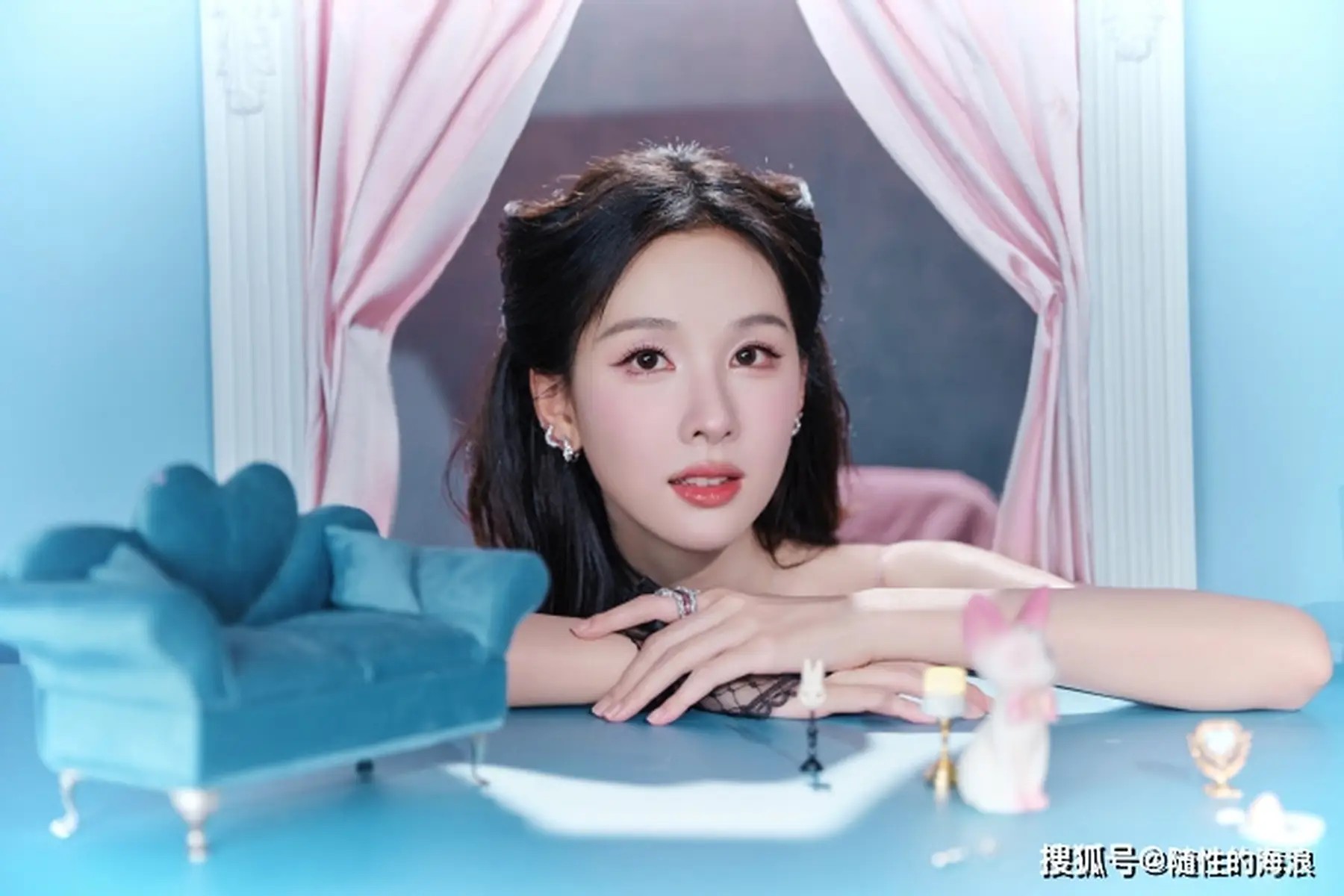 陈伟霆《九门》首播强势登顶，《这一秒过火》热度持续走低